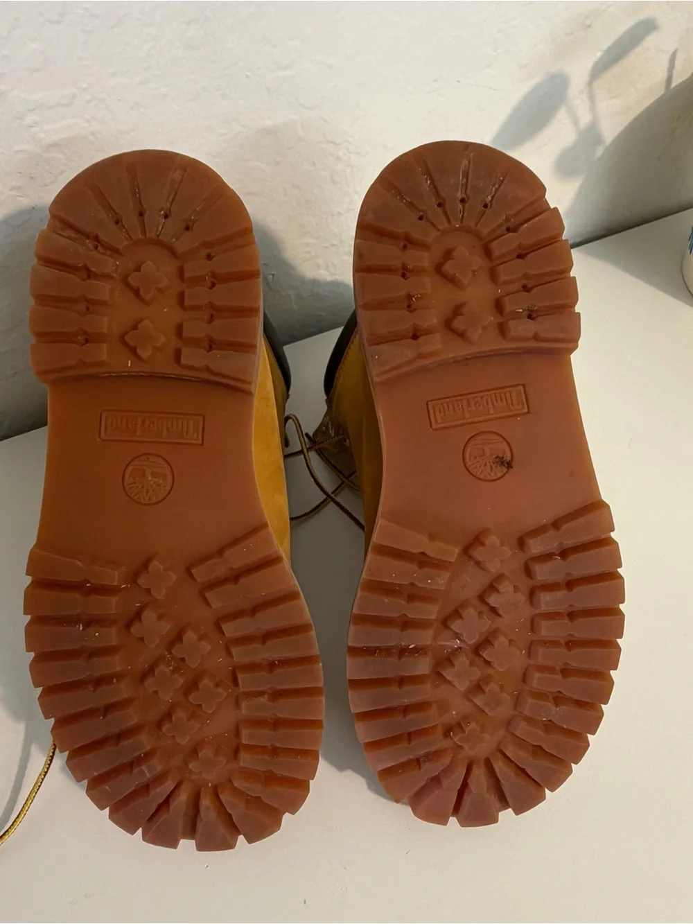 Timberland Shoes 6 Inch Premium Juniors Wheat/Brown Boots Women’s 8 (Men’s 6.5)